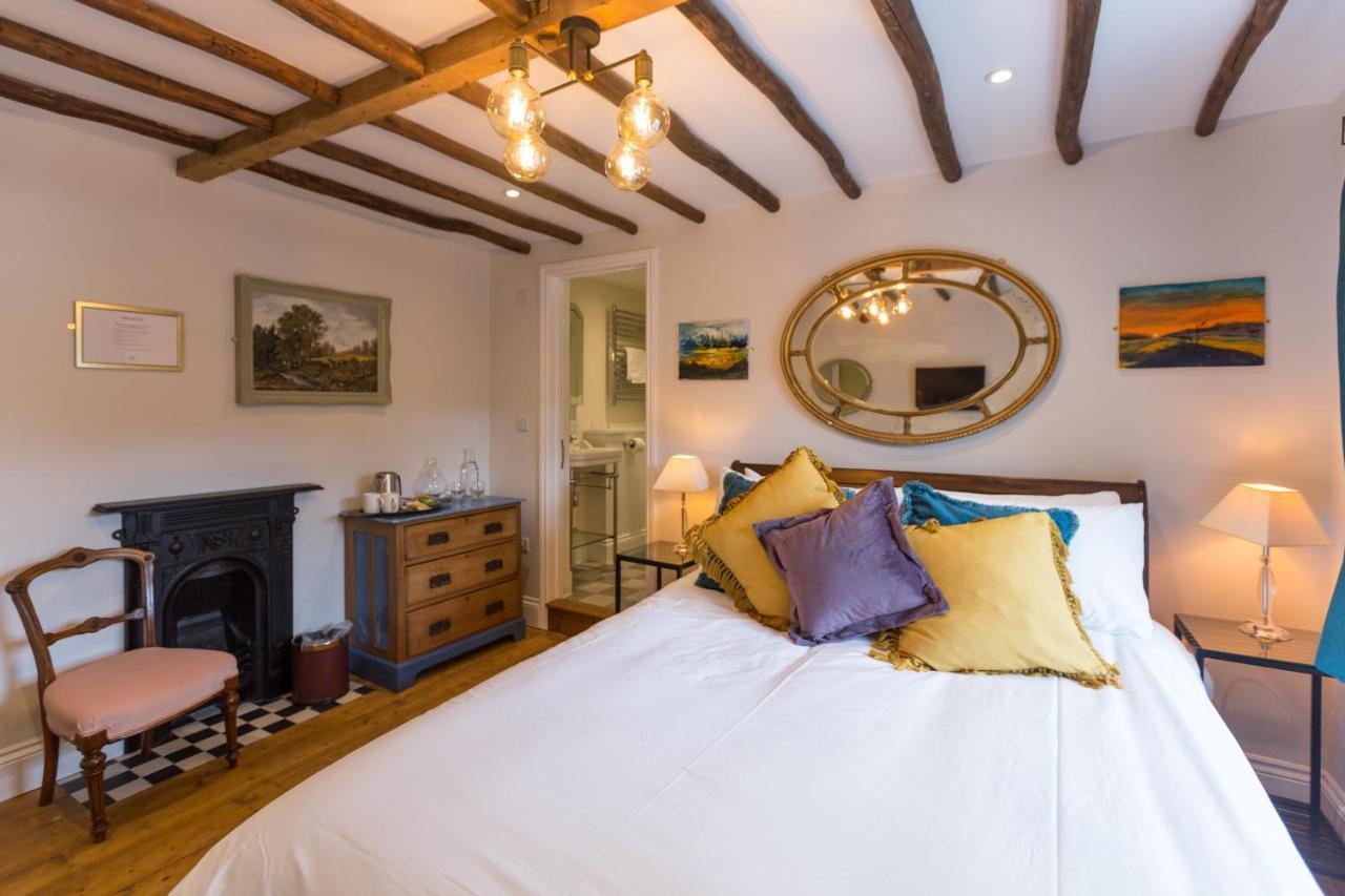 Inn The Dog & Gun Netheravon
